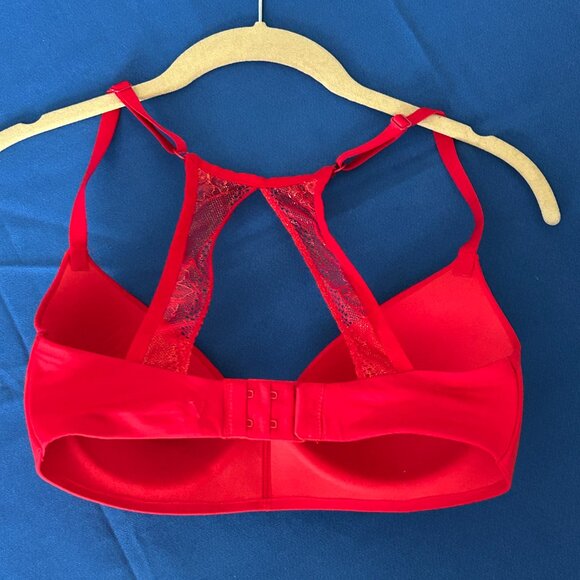 Victoria Secret Women T Shirt Lightly Lined Wireless Bra Size 32DD Red Racerback - Picture 2 of 16